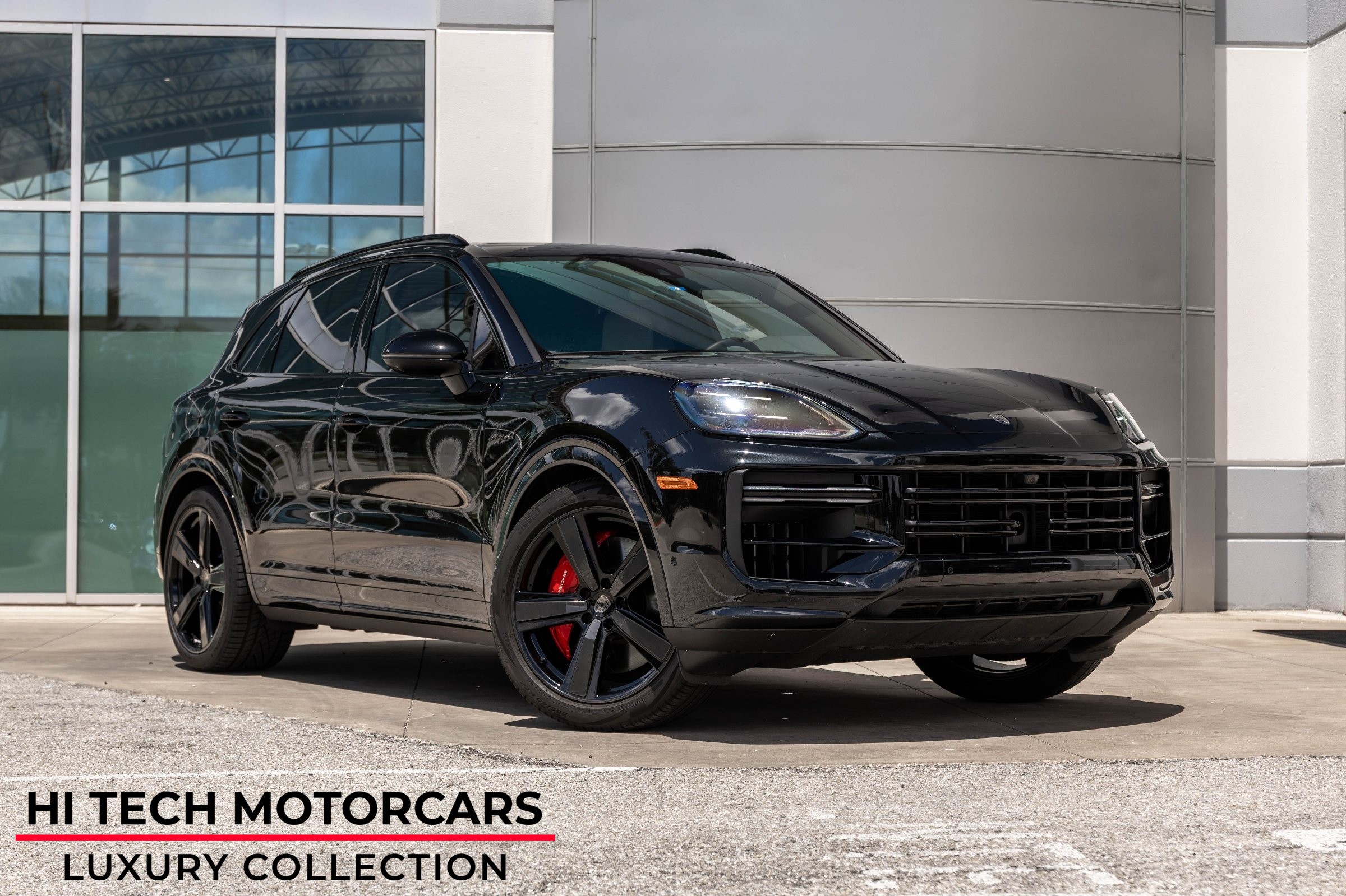 2025 Porsche CAYENNE E-HYBRID
