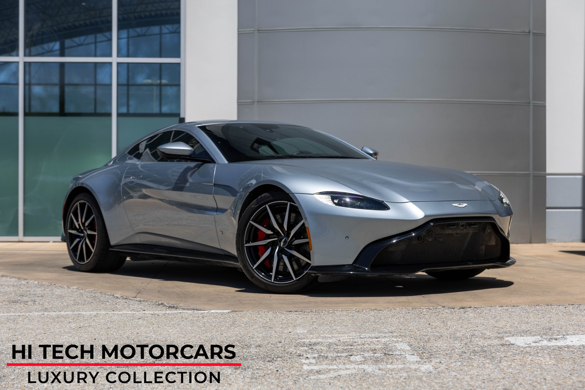 /2019 Aston-Martin Vantage