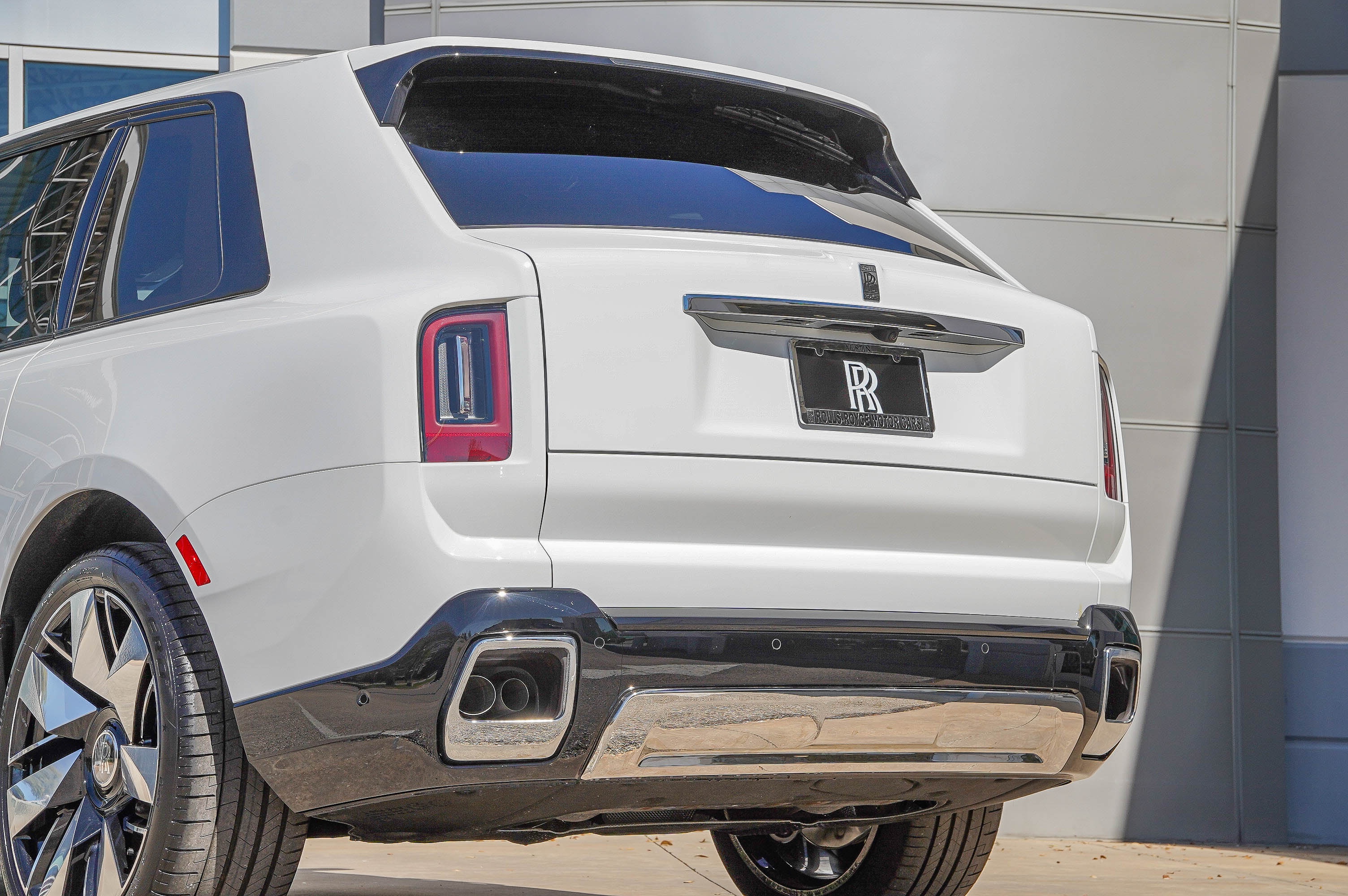 2026 Rolls-Royce Cullinan Base - Photo 15