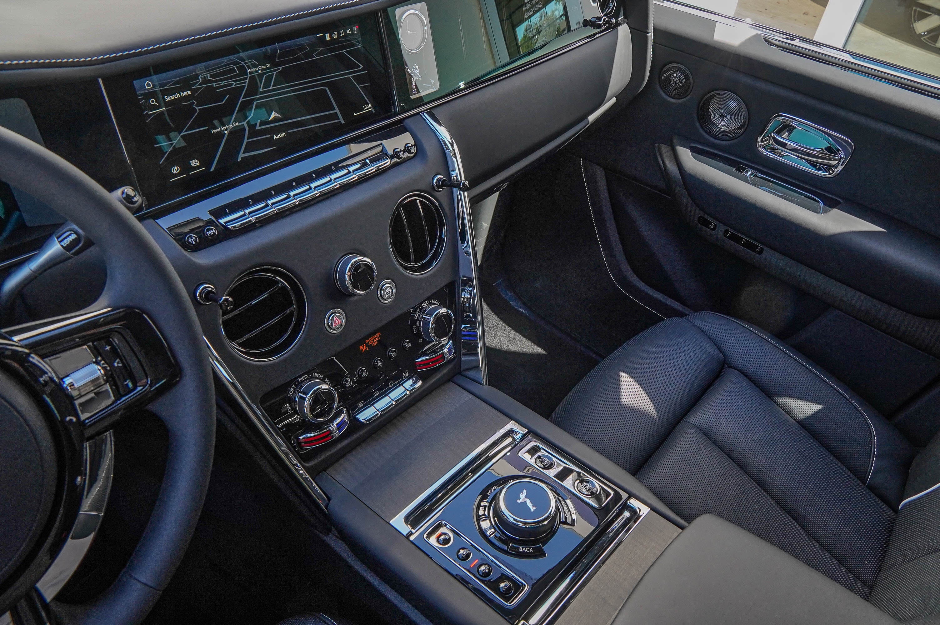 2026 Rolls-Royce Cullinan Base - Photo 30