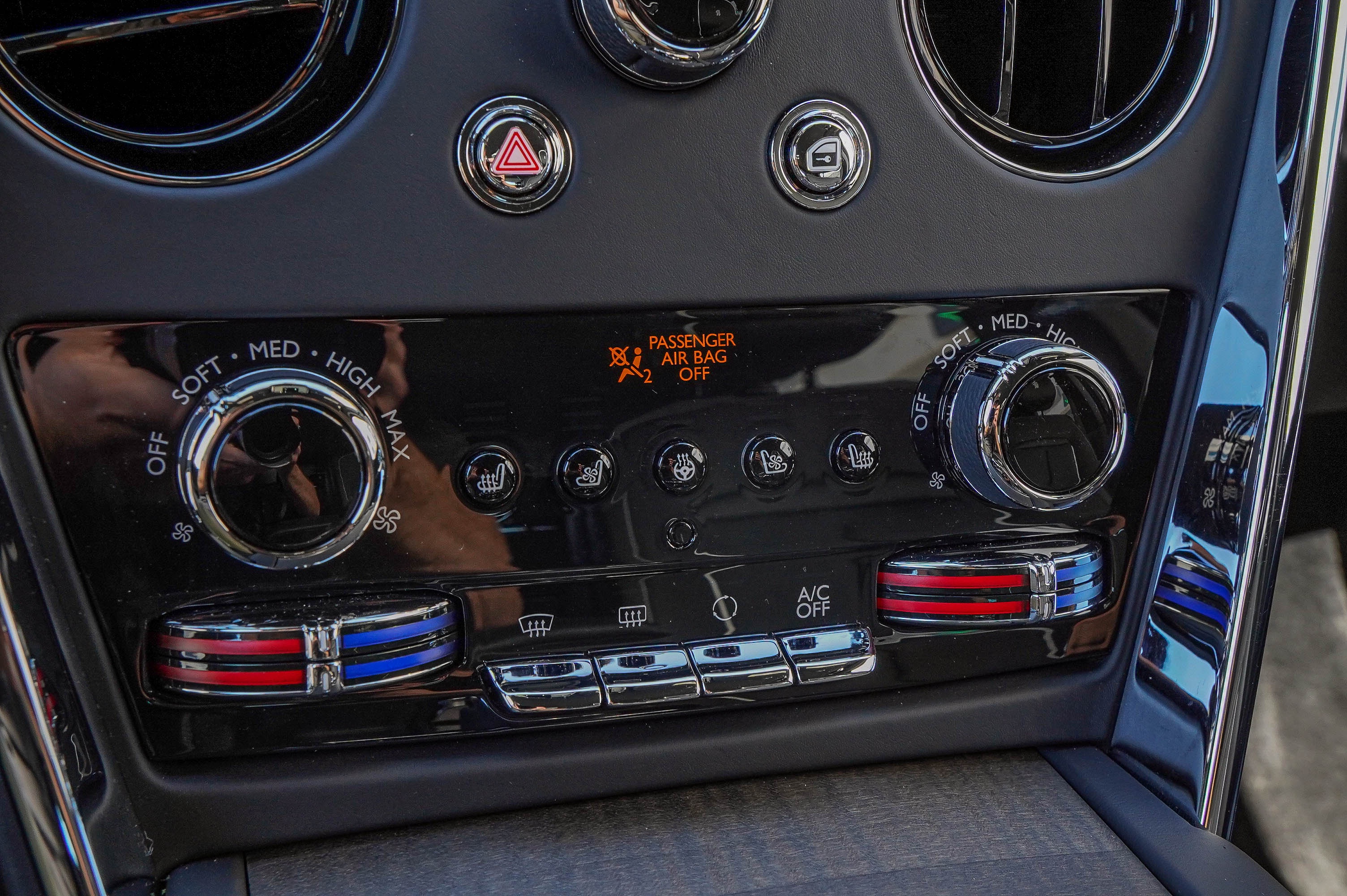 2026 Rolls-Royce Cullinan Base - Photo 31