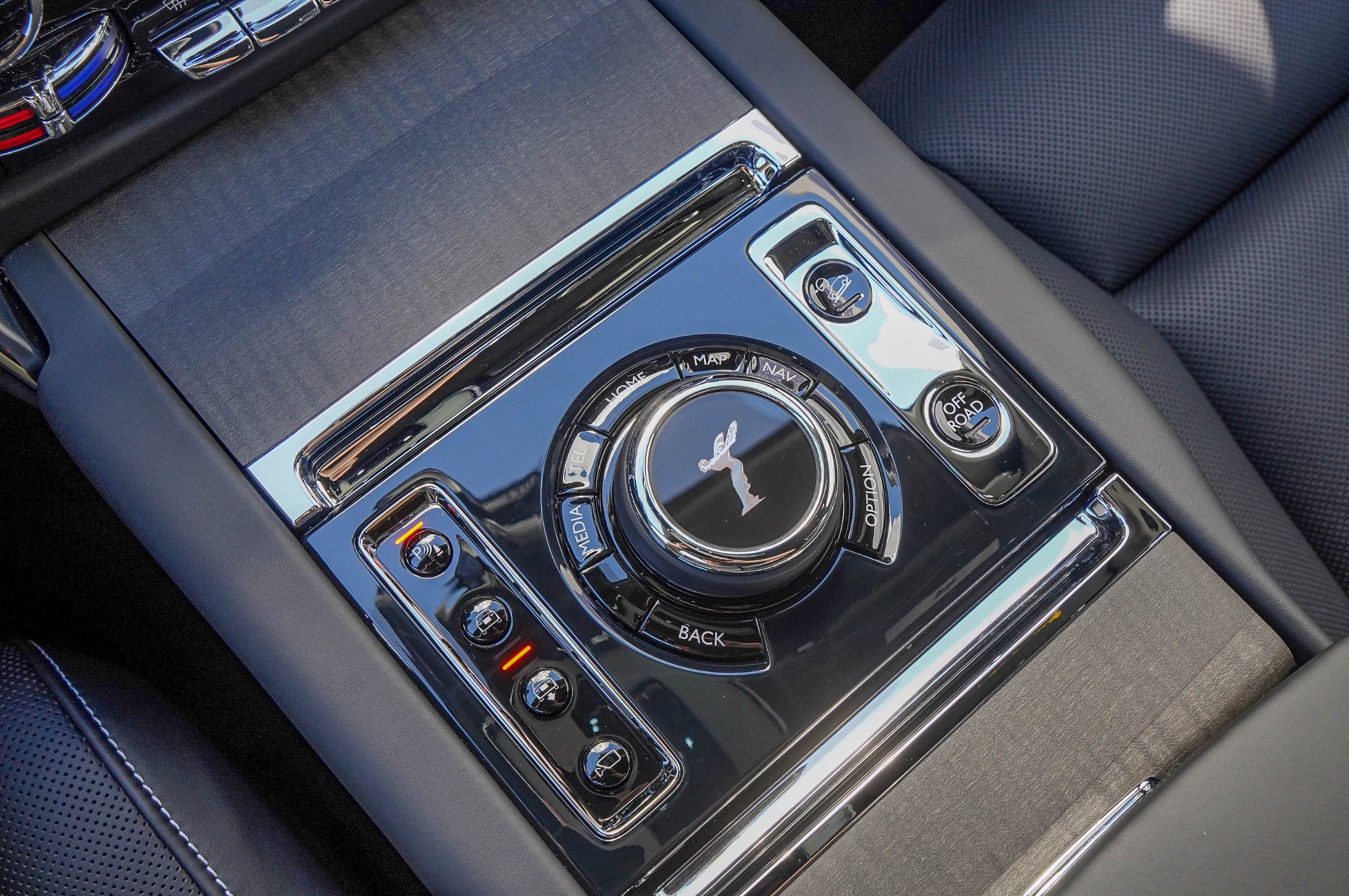 2026 Rolls-Royce Cullinan Base - Photo 32