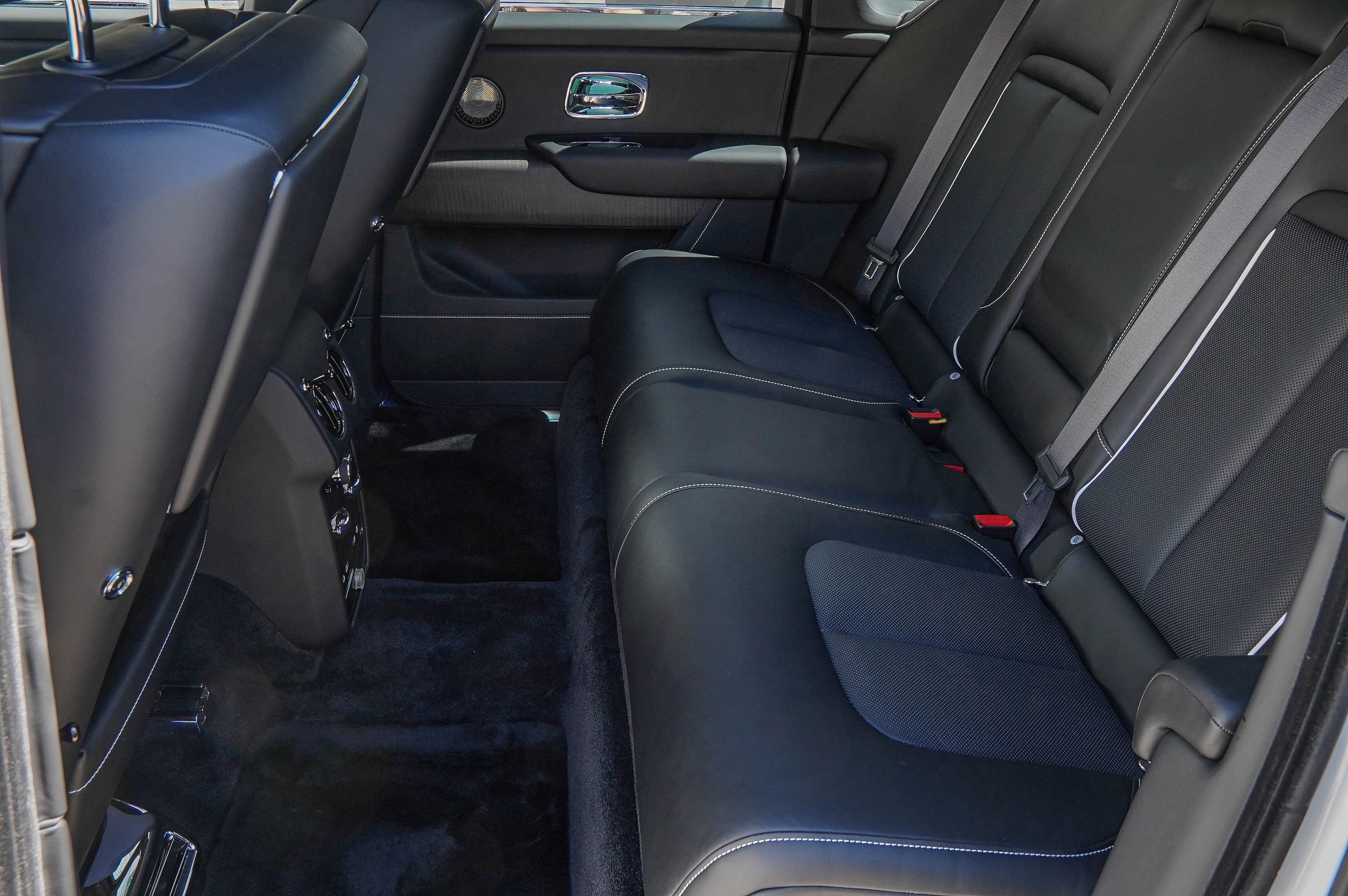2026 Rolls-Royce Cullinan Base - Photo 44